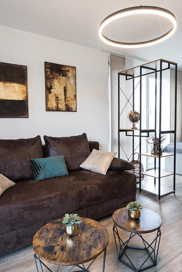Stylisches Apartment Im Herzen Von Dresden + Parkplatz + Netflix + Self Check-In Exterior foto